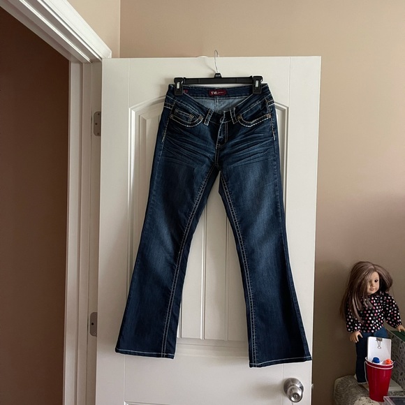 YMI Jeans - Picture 2 of 4